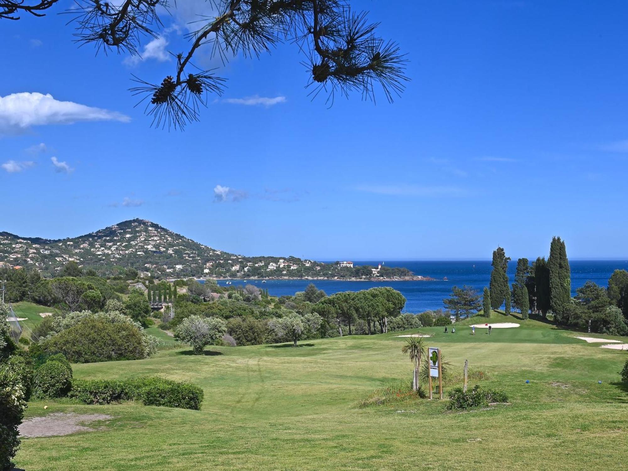 Apartment Village Cap Esterel - Le Village-68 By Interhome Saint-Raphaël 外观 照片