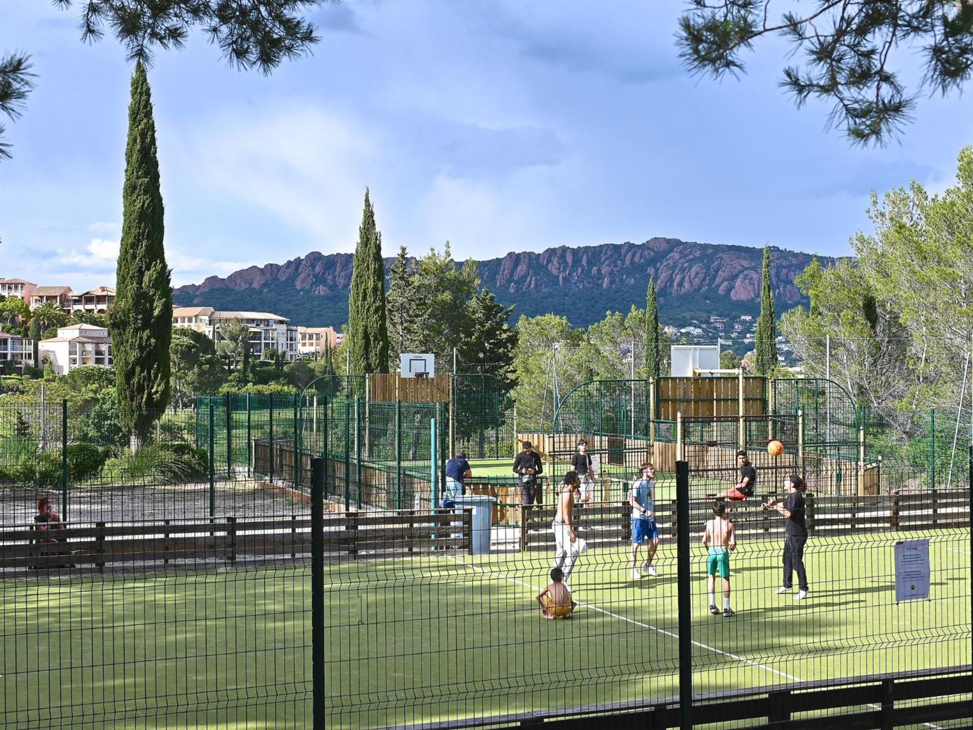Apartment Village Cap Esterel - Le Village-68 By Interhome Saint-Raphaël 外观 照片